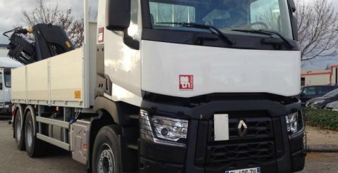 camion plateau grue